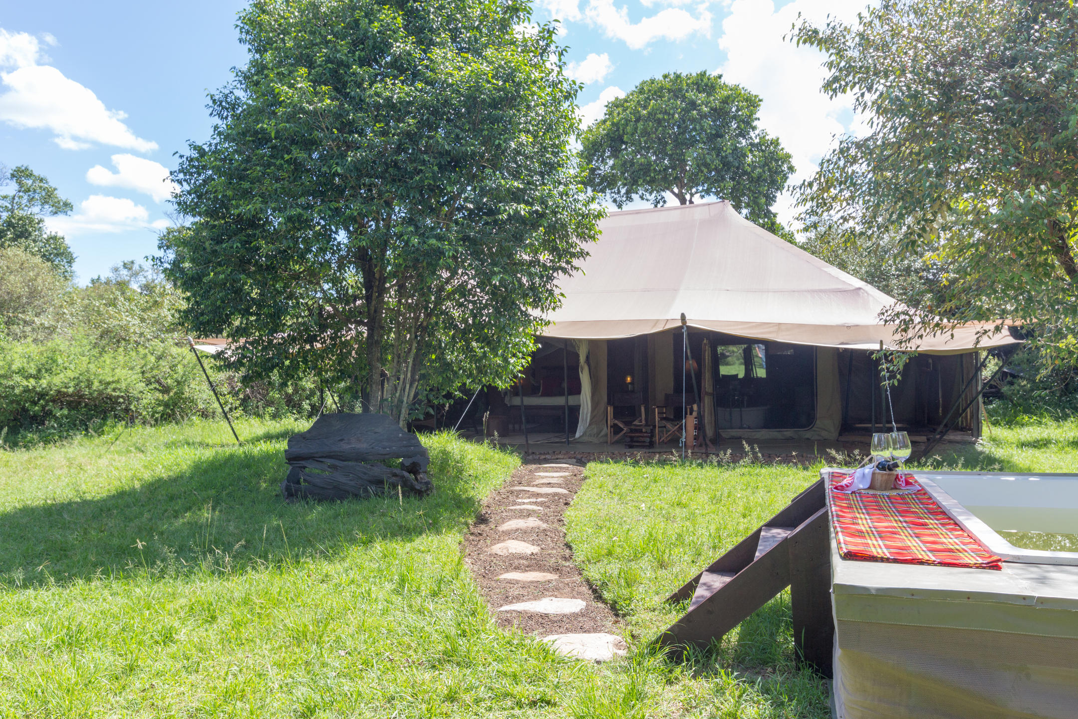 Mara Ngenche Safari Camp thumbnail 2